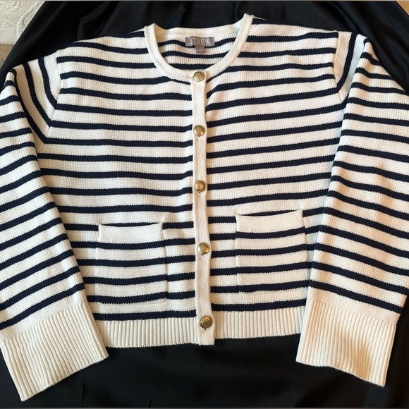 NWOT J.Crew Relaxed Emilie Sweater Lady Jacket Size Medium - Picture 2 of 12